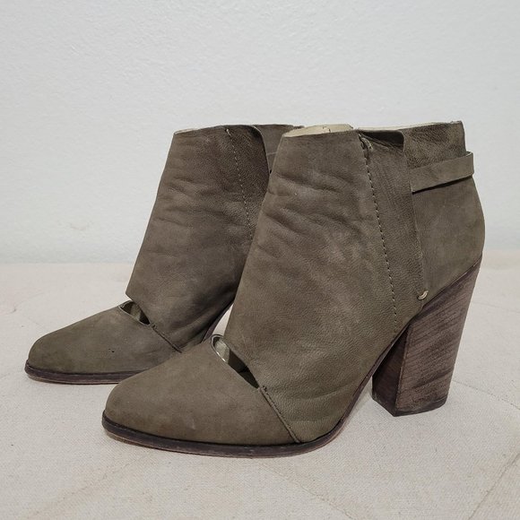Joe's Jeans Avryl Cutout  Bootie Dark Olive Green Size 8 - Picture 6 of 9